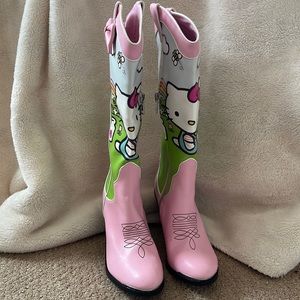 Hello Kitty Boots